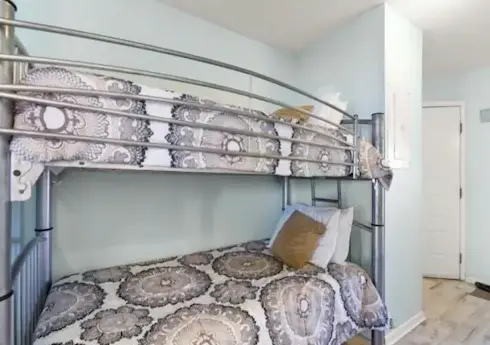 rental image 2