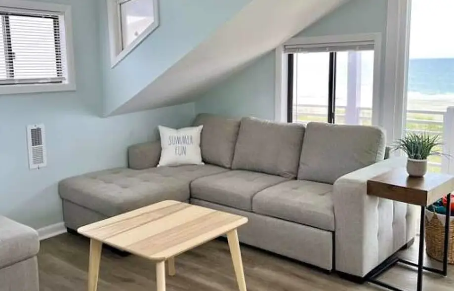 #9 Penthouse w/ 360 ocean & beach views in CB!