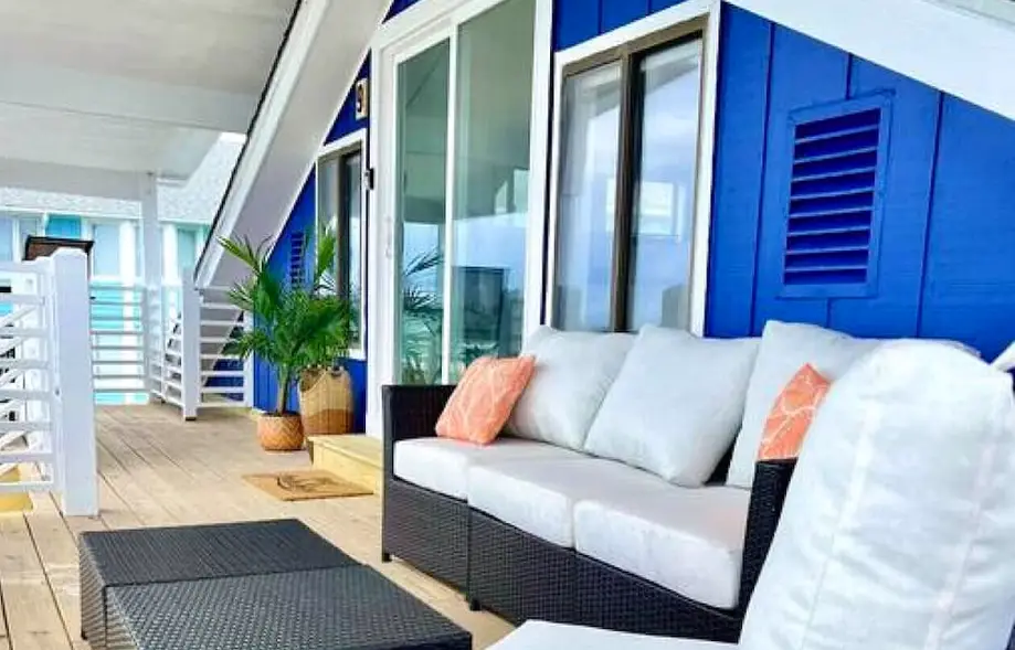 #9 Penthouse w/ 360 ocean & beach views in CB!